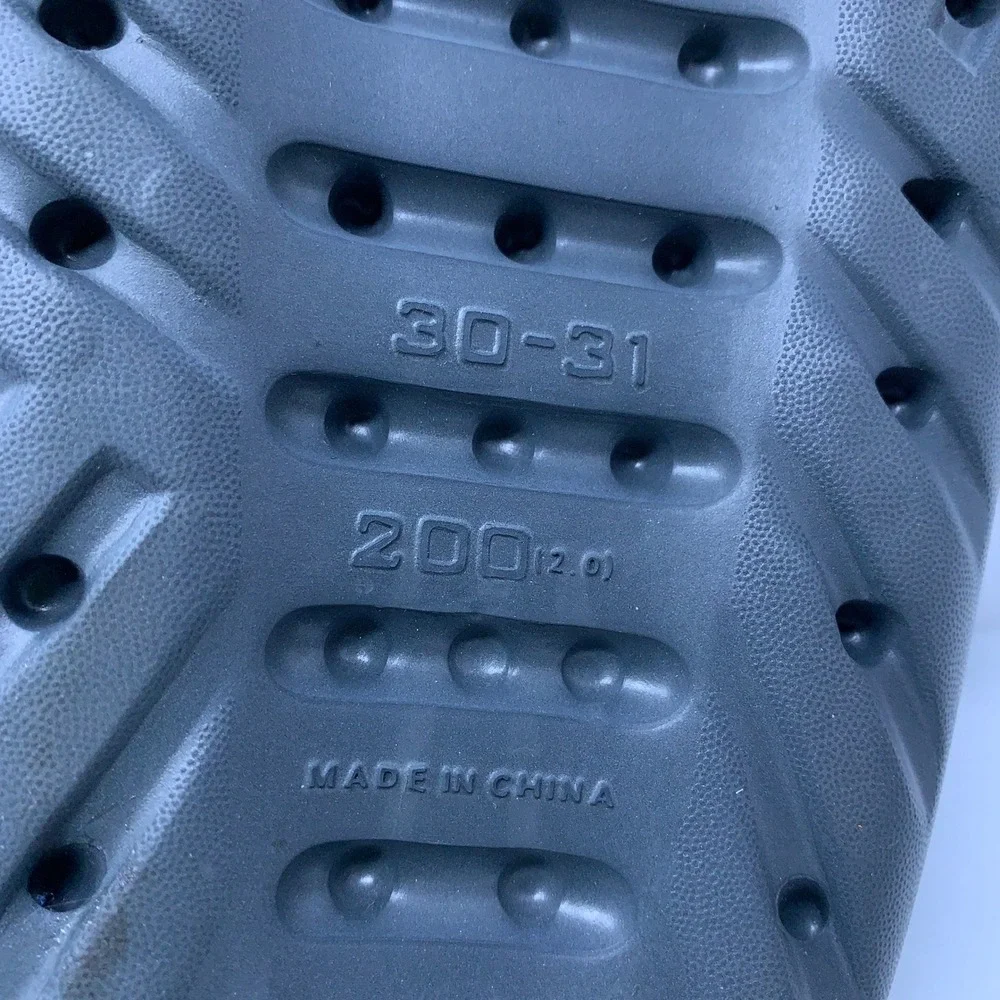 Unbranded Kids 12/13 Gray Shark Fin Open Toe EVA Foam Slide Sandals New